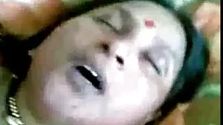 லாரன் இந்திய அம்மா செக்ஸ் கற்பிக்க பை ஸ்கோபா